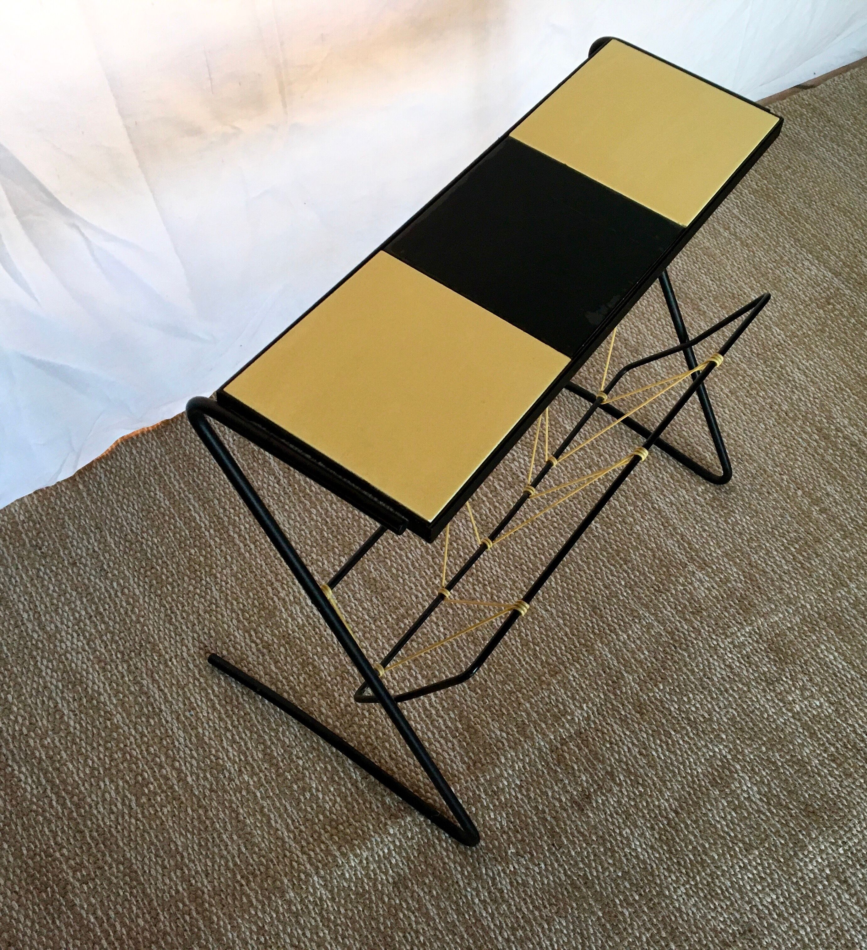 Occasional vintage magazine rack/table