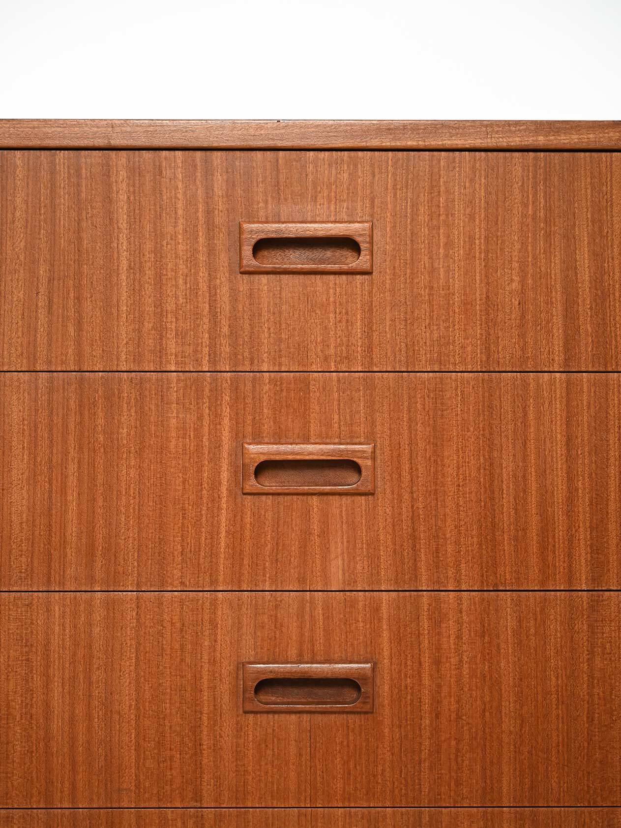 Scandinavian chest of drawers from the 1960s in mahogany