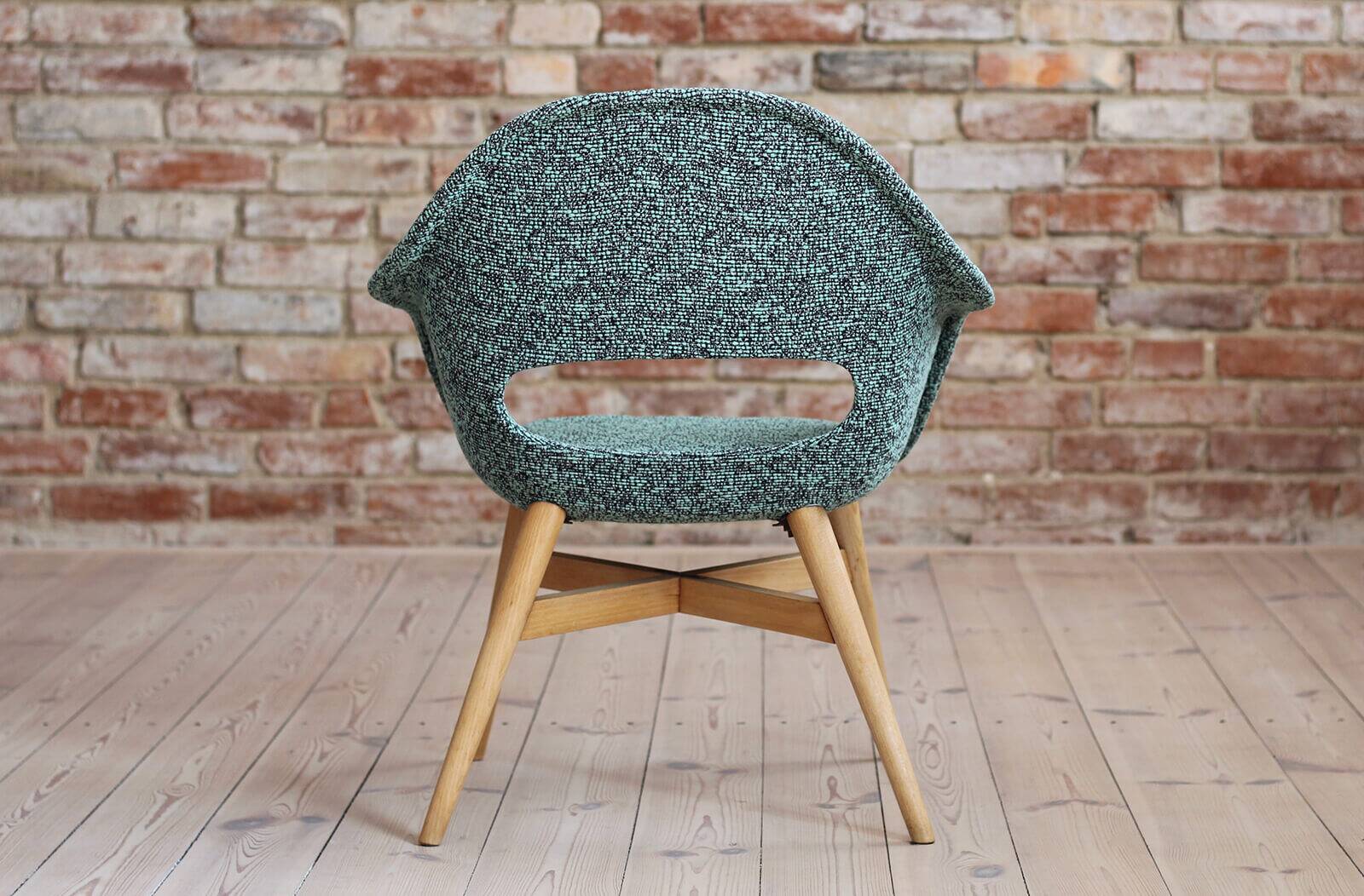 Set of 2 Lounge Chairs designed by Miroslav Navrátil, 1950s, Czech Republic