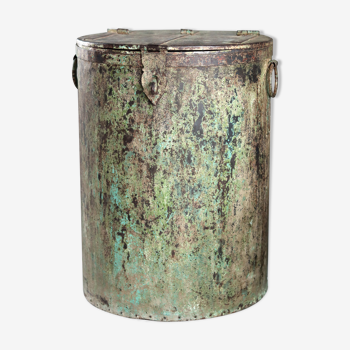 Authentic green canister