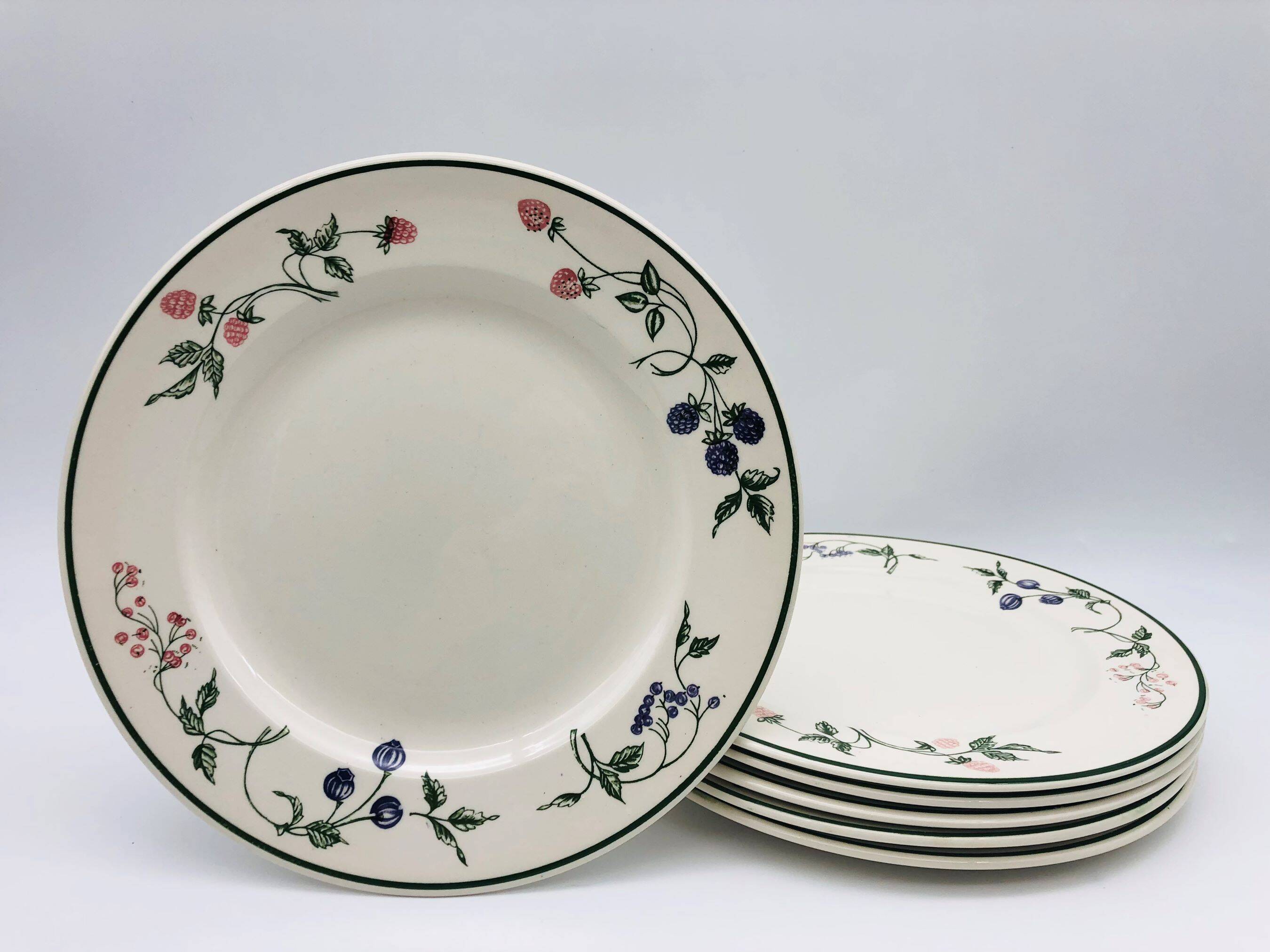 6 Dinner plates stamped “EIT-England”