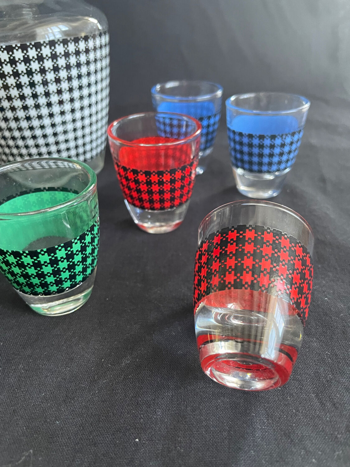 Vichy vintage liquor service