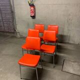 Lot 5 Vintage Skaï Red and Chrome Chairs