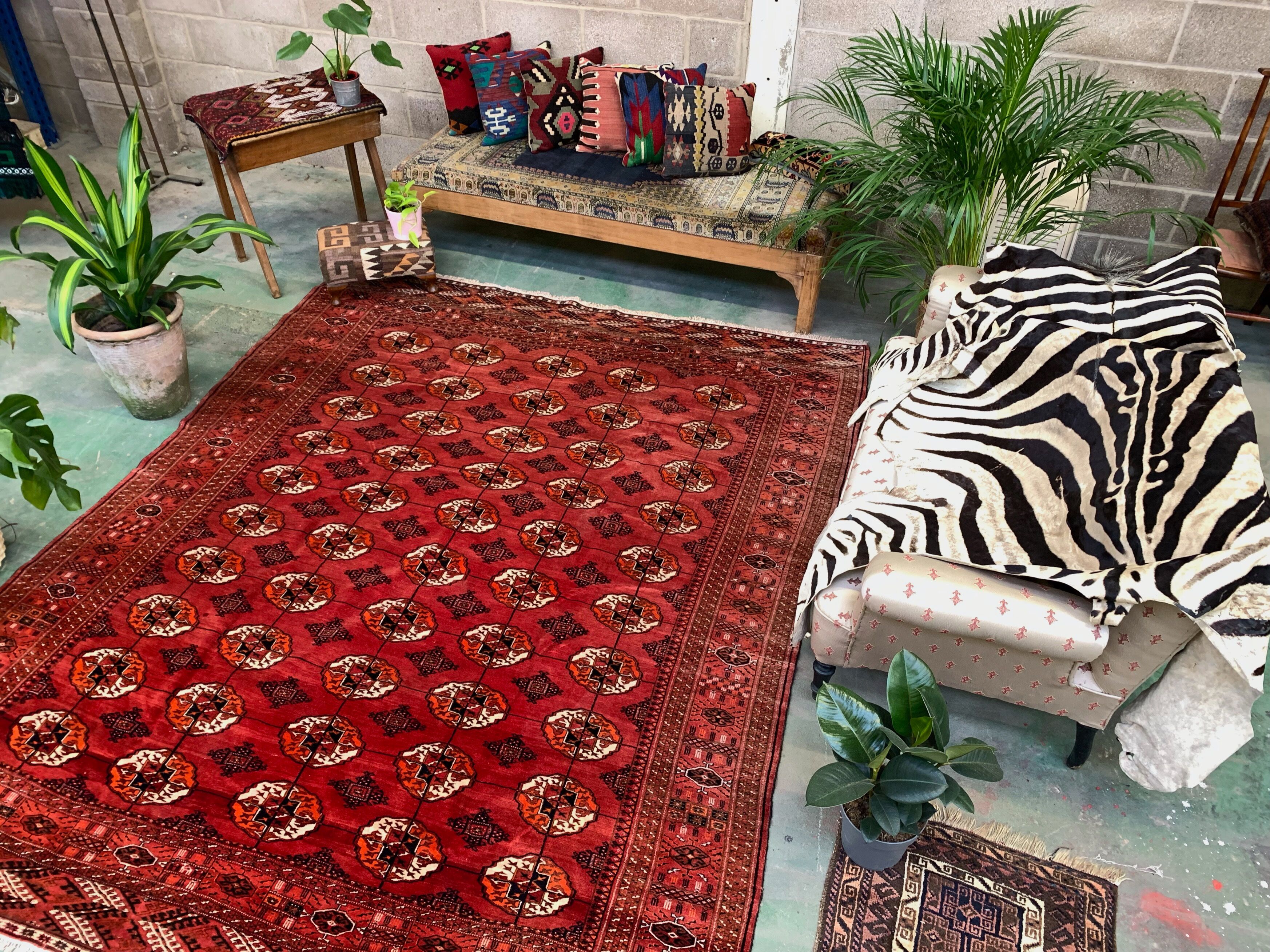 Antique turkmen tekke main carpet, 280x230 cm turkoman bokhara red black beige