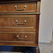 Commode en acajou et placage d'acajou époque Louis XVI, fin du 18ème s.