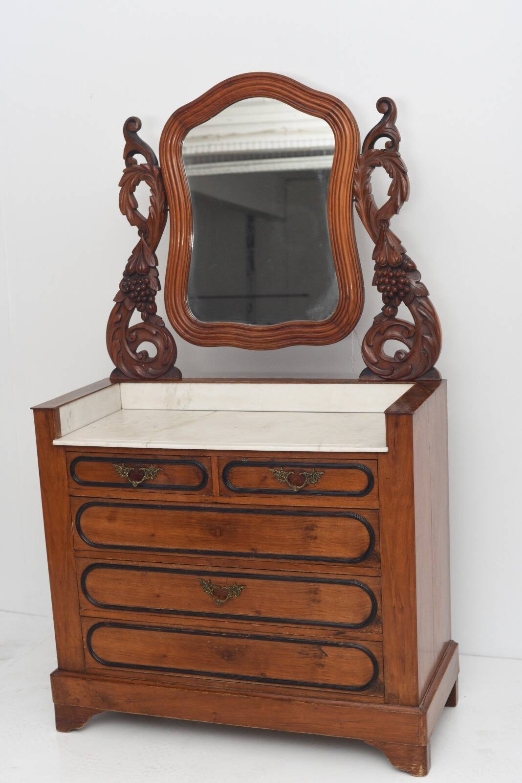 Victorian Toilet with marble and mirror