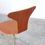1st edition 'Mosquito' swivel desk chair by Arne Jacobsen for Fritz Hansen, 1955