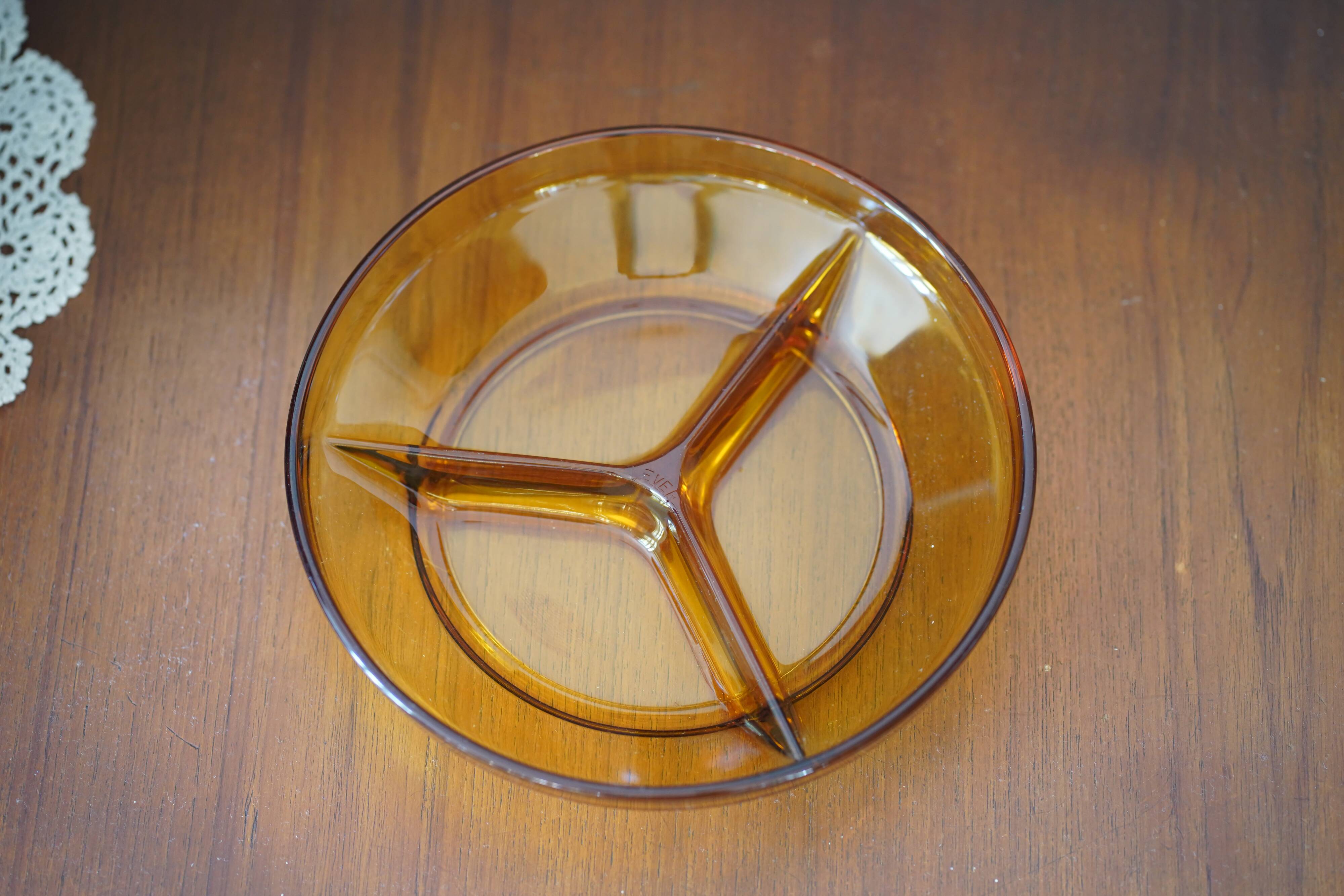 Nice compartment dish