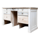 Former wooden grocery counter, 1930