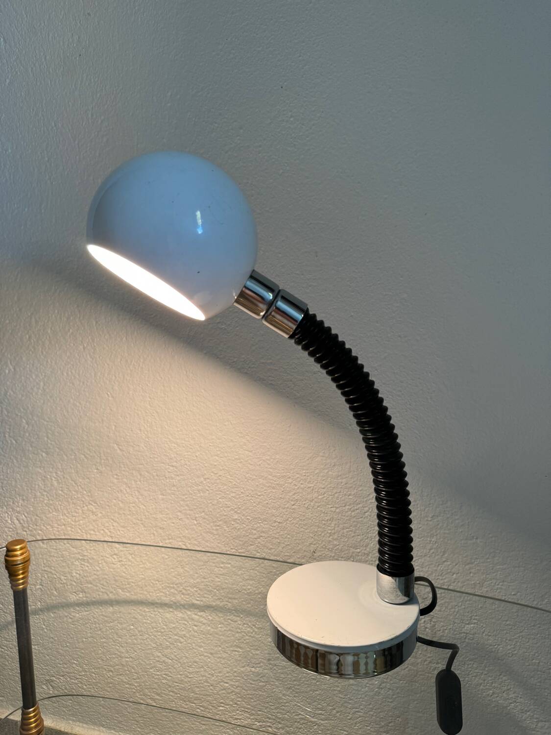 Lampe de bureau Eyeball blanche années 70