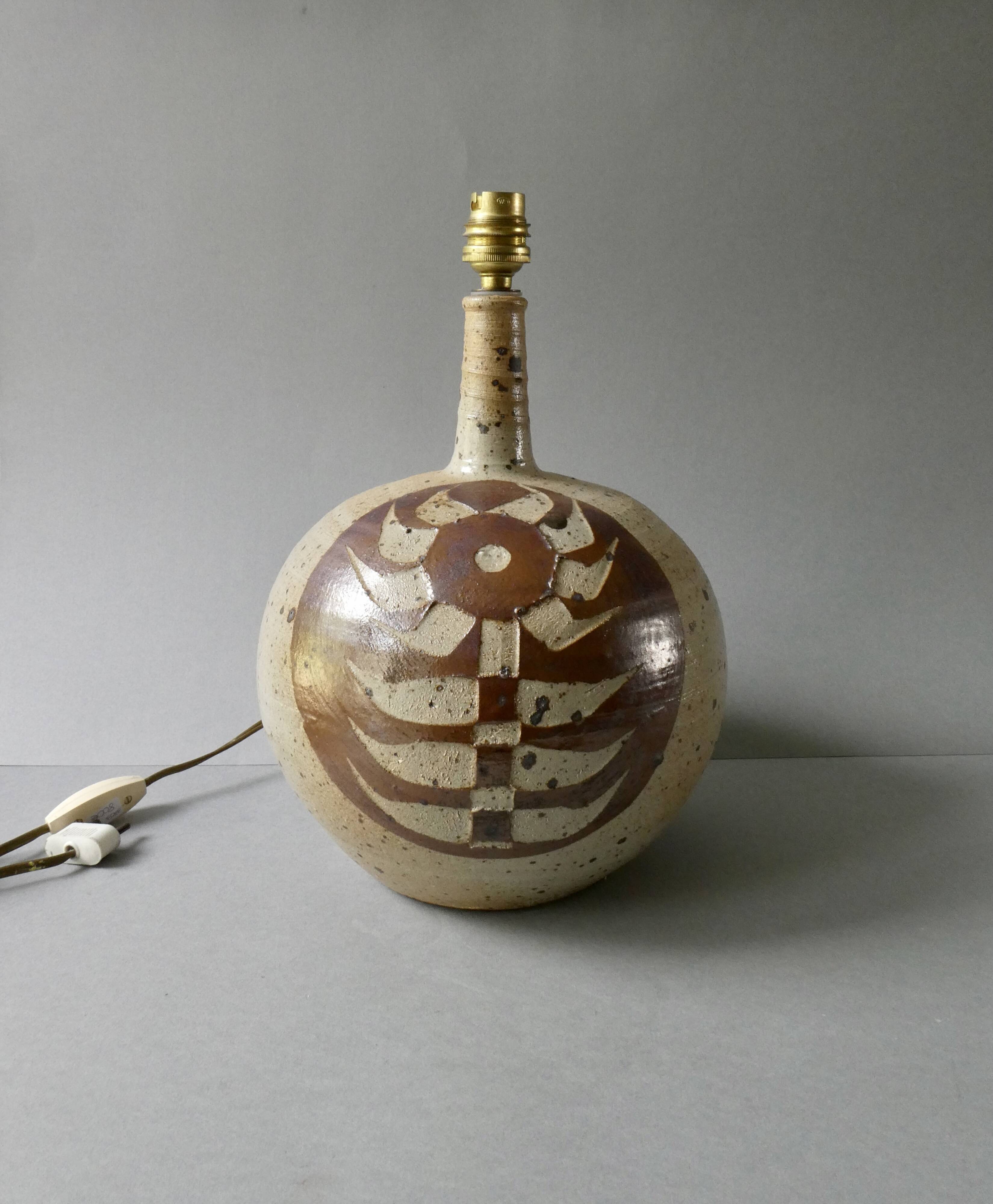 Signed stoneware lamp base, Janet Stedman and Pierre Digan la Borne, 1960