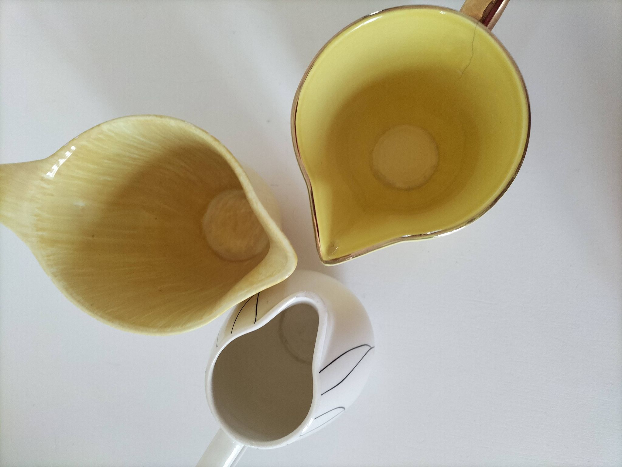 Set of three Salins Clair de Lune Panama vintage jugs.