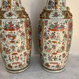 Paire de vases chinois anciens