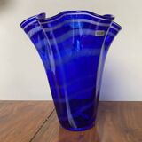 vase mouchoir bleu cobalt