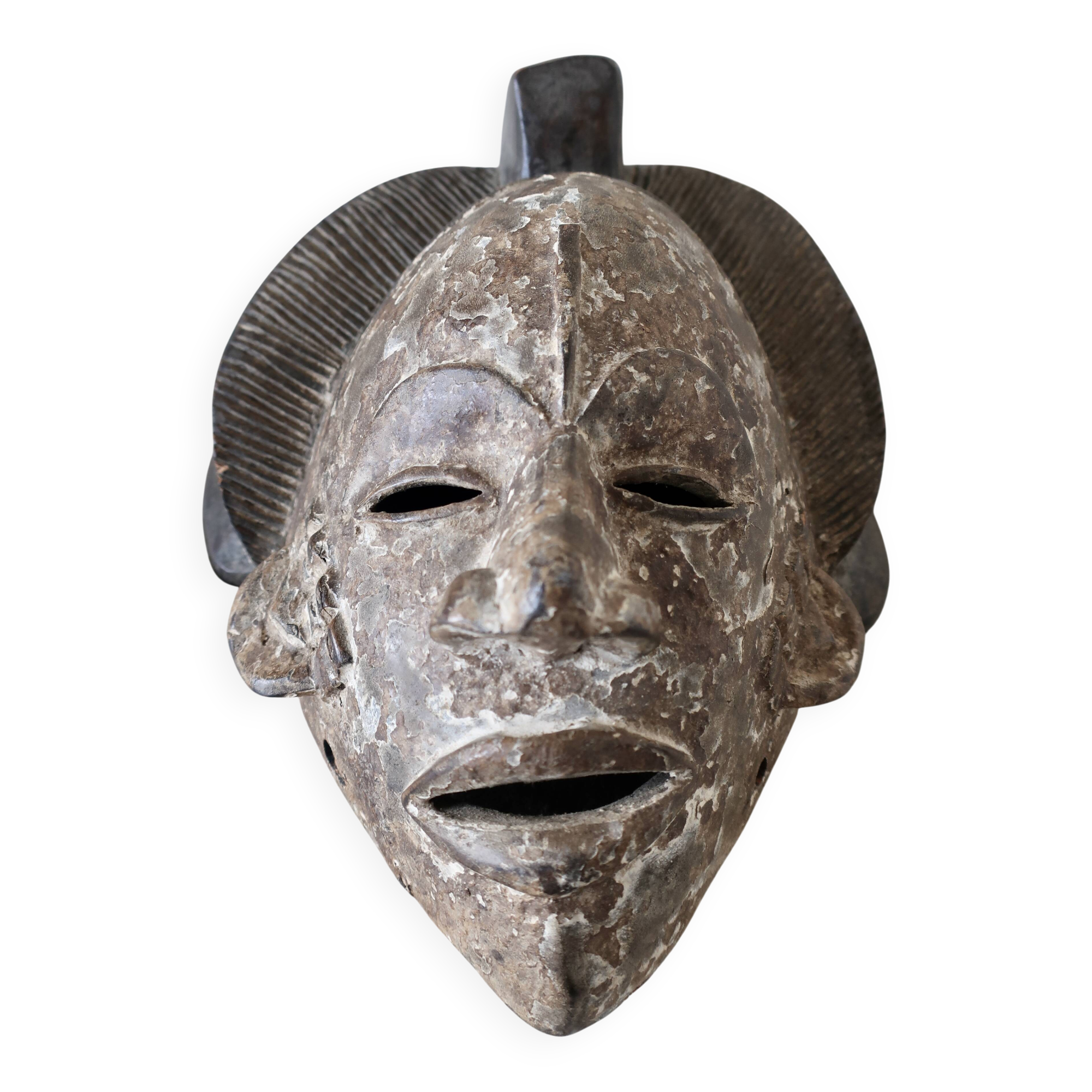 Vintage African Mask Carved and Patinated Wood, Gabon, Excellent Condition