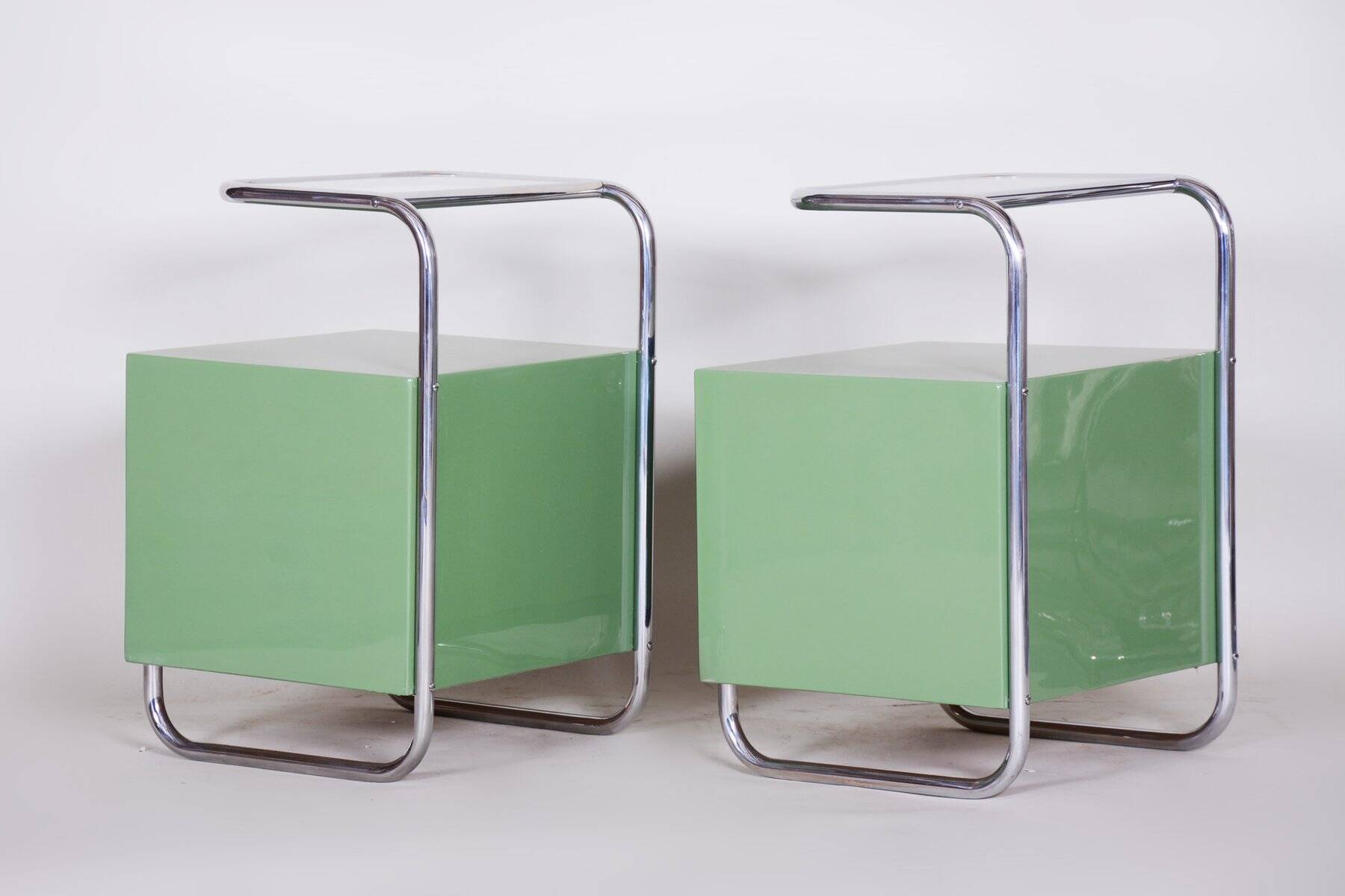Bauhaus Side Tables in Chrome and Glass by Vichr a Spol., Czech, 1930s, Set of 2