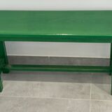 Pair of common bench