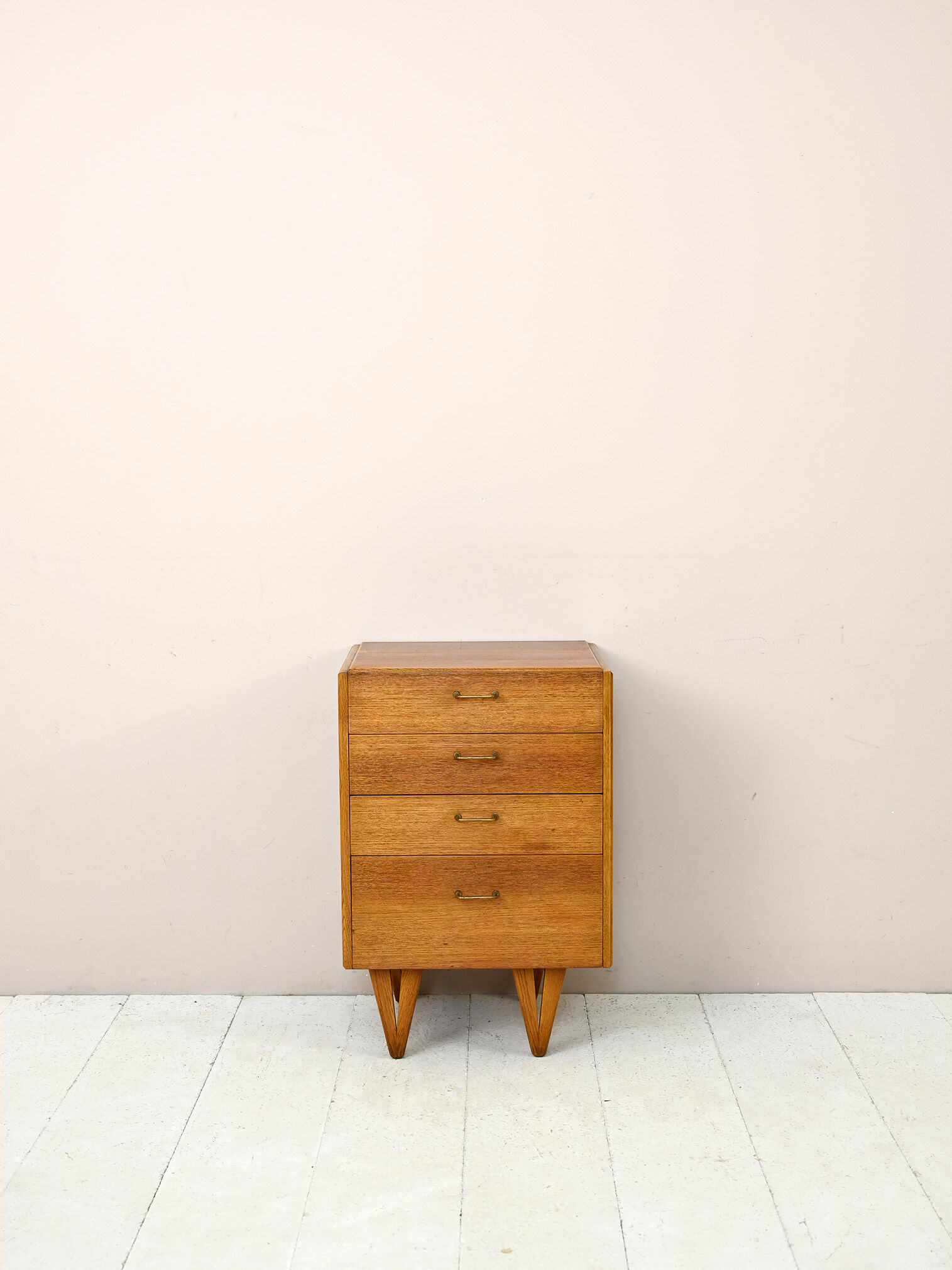 Modernistic chest of drawers