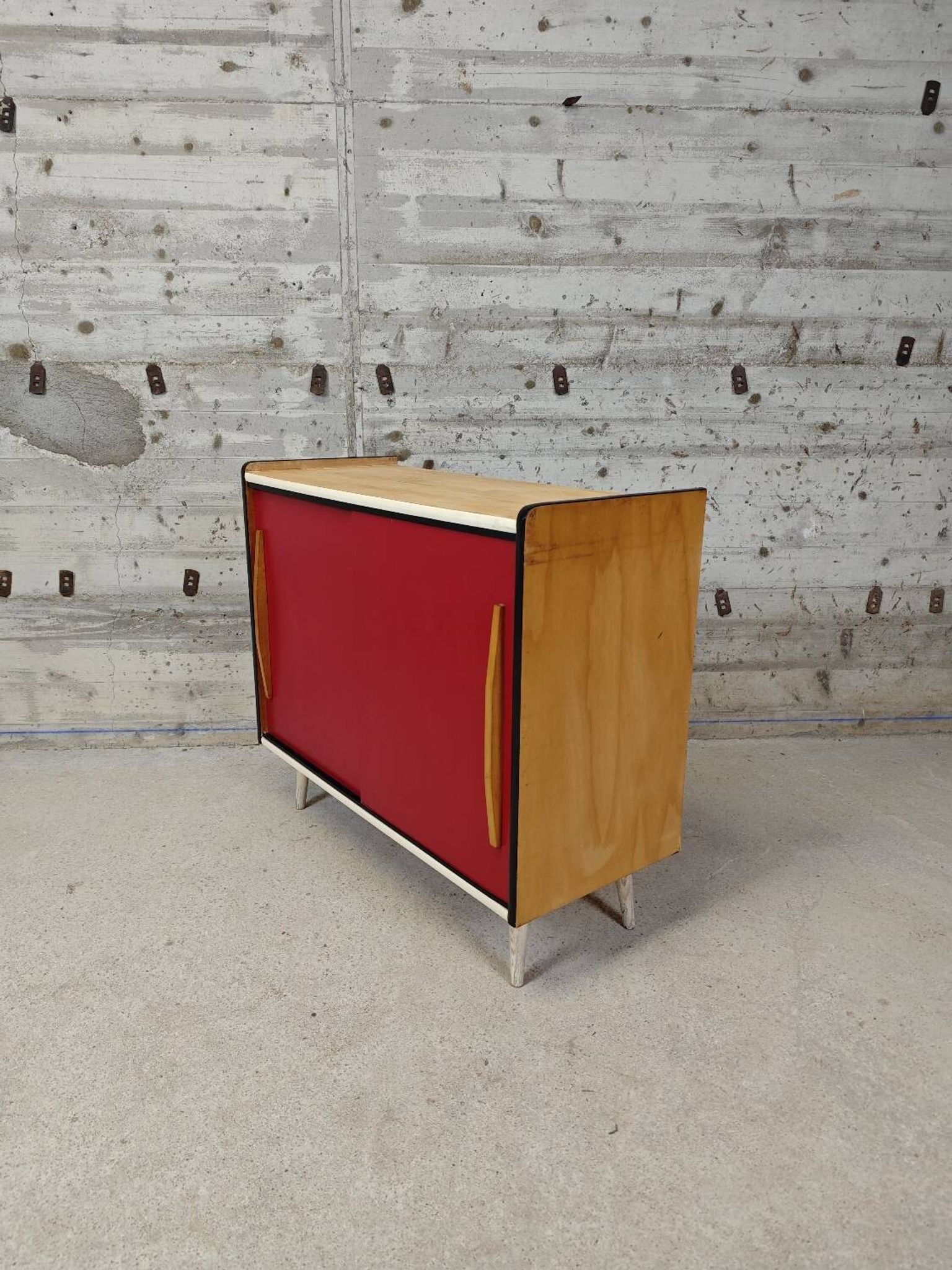 Buffet bas vintage