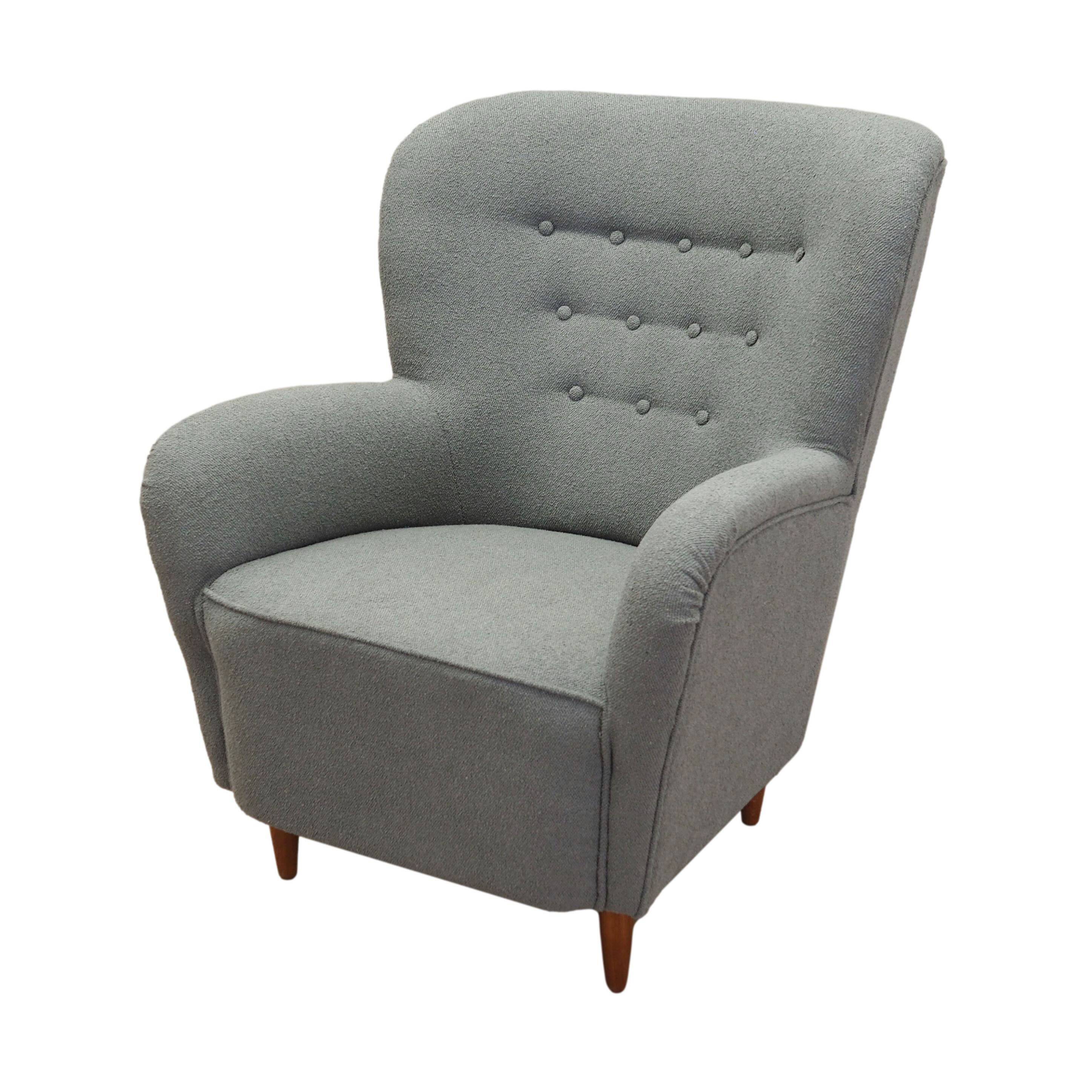 Fauteuil gris, design scandinave, production : Danemark