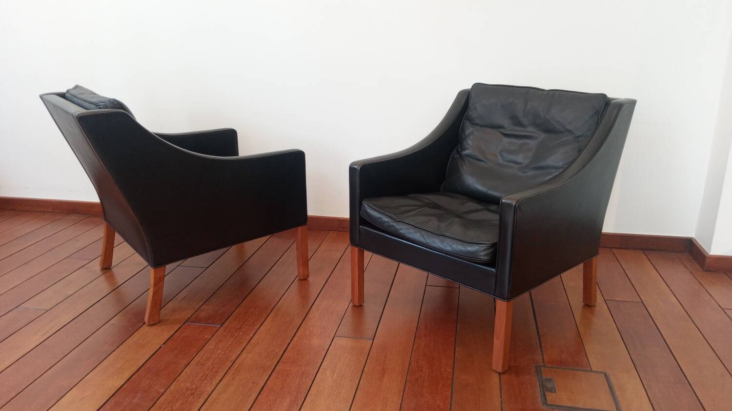 Borge Mogensen pair of armchairs, Fredericia Denmark edition