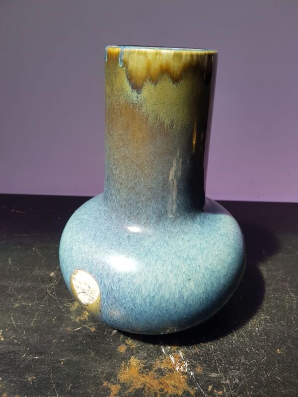 Ancien vase leon castel mont chevalier céramique art vintage