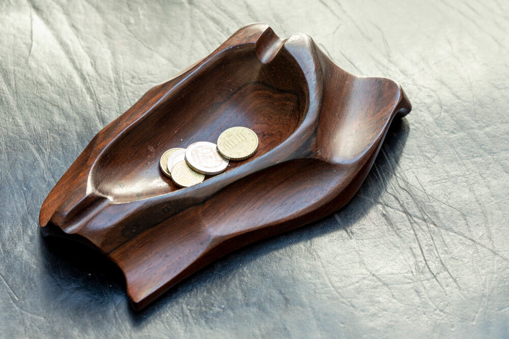 Rosewood pocket vacuum