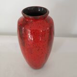 Red ceramic vase signed En Calcat - height 31 cm