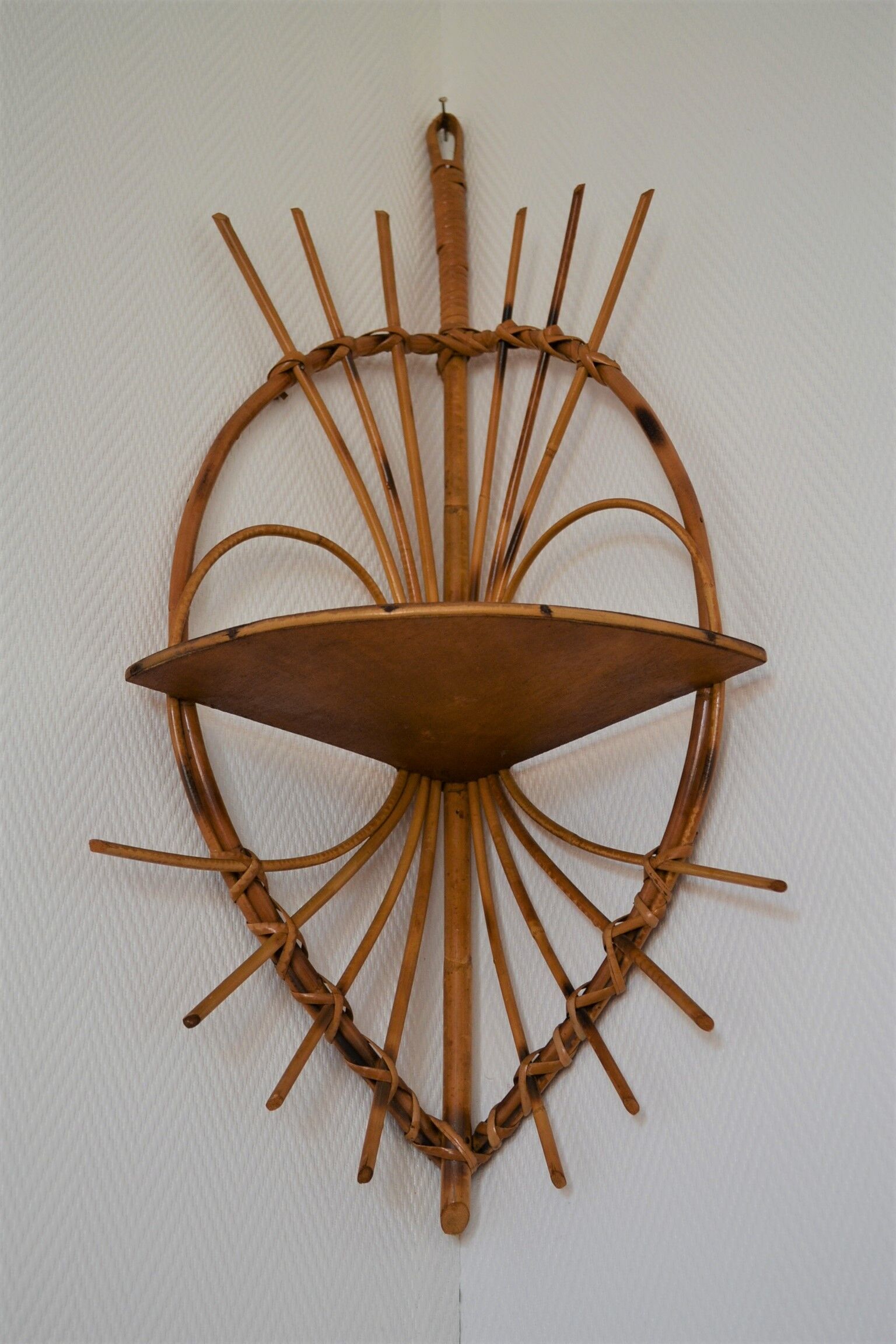 Rattan angle shelf vintage 70s