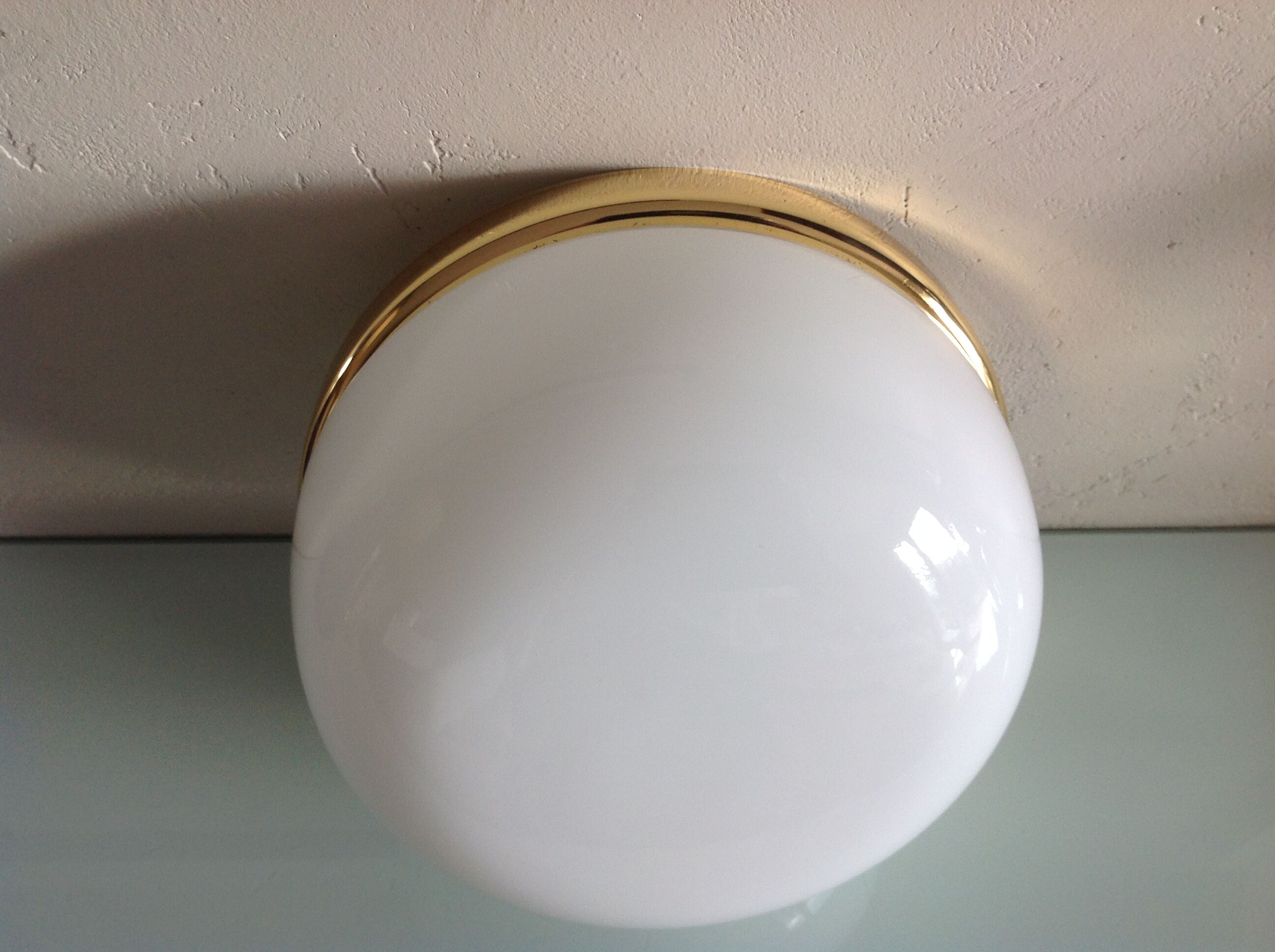 Half moon ceiling light in white opaline / vintage 70-80s