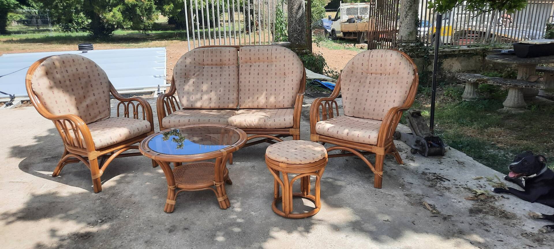 Salon de jardin en rotin