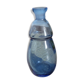 Petit flacon en verre soufflé bleu