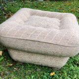 Square wool pouf