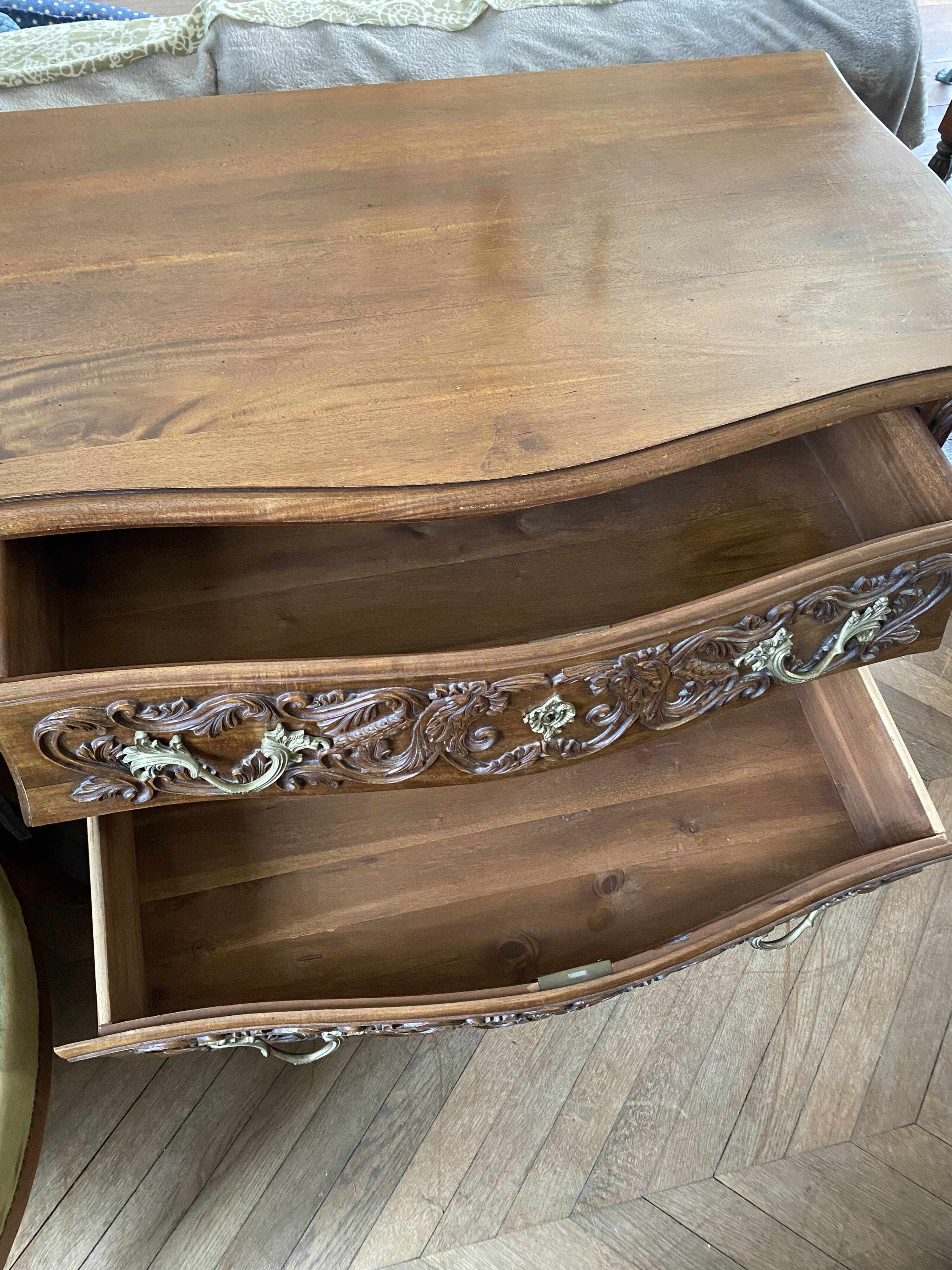 Nîmes style walnut chest of drawers