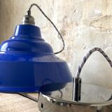 Blue metal workshop suspension