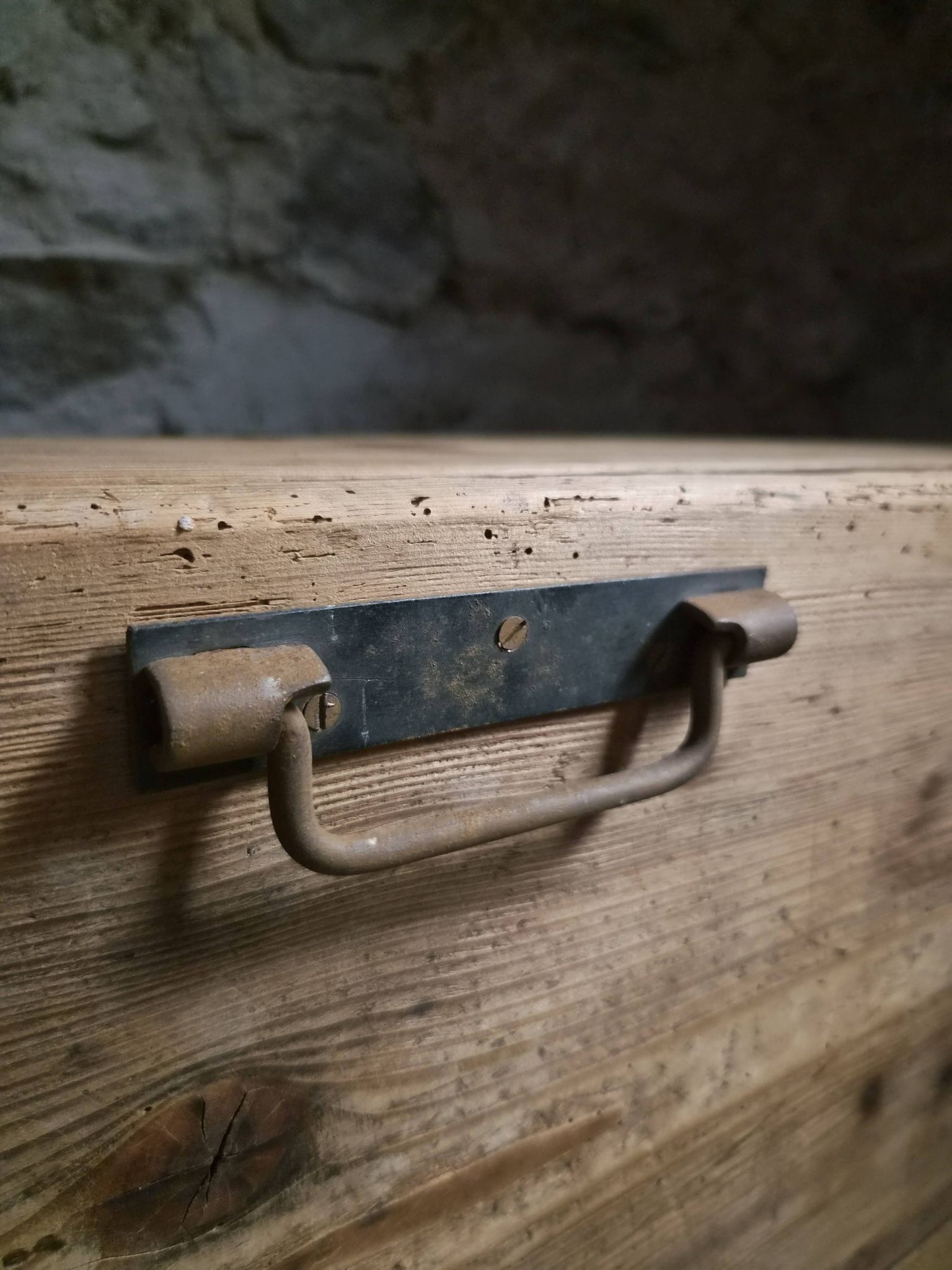 Old French industrial workshop furniture in pine / storage bench, circa 1880–1900