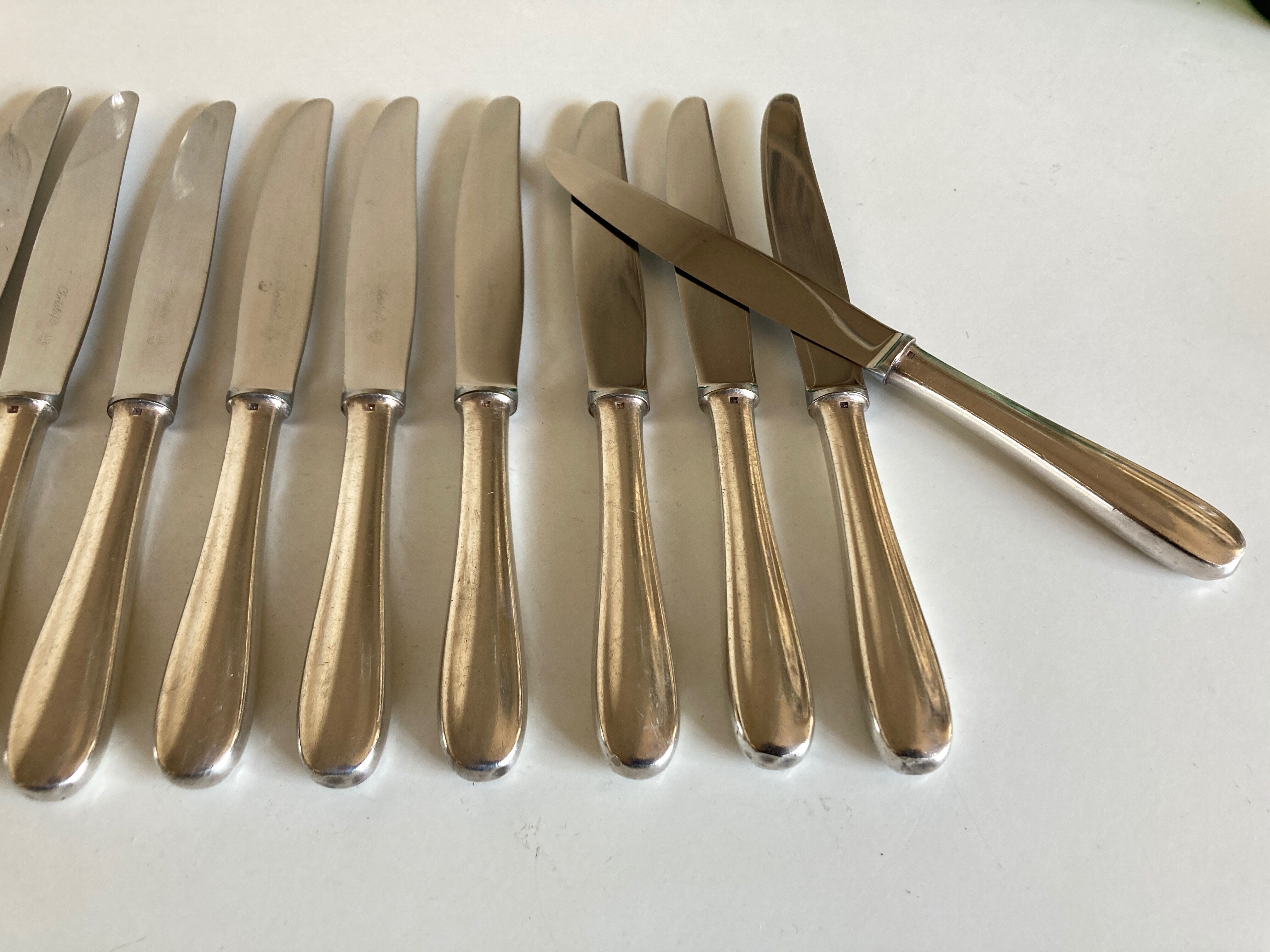 Set de 12 couteaux Christofle Dax métal argenté 1950