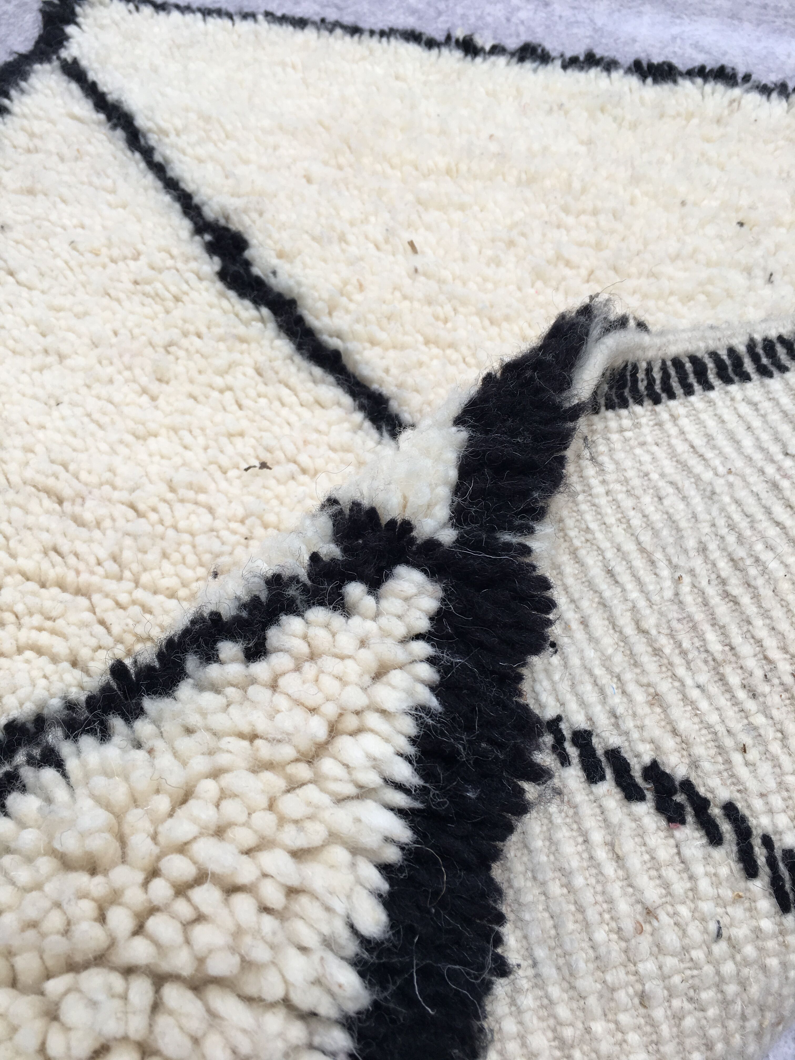 Tapis beni ouarain pure laine 115 x 70 cm