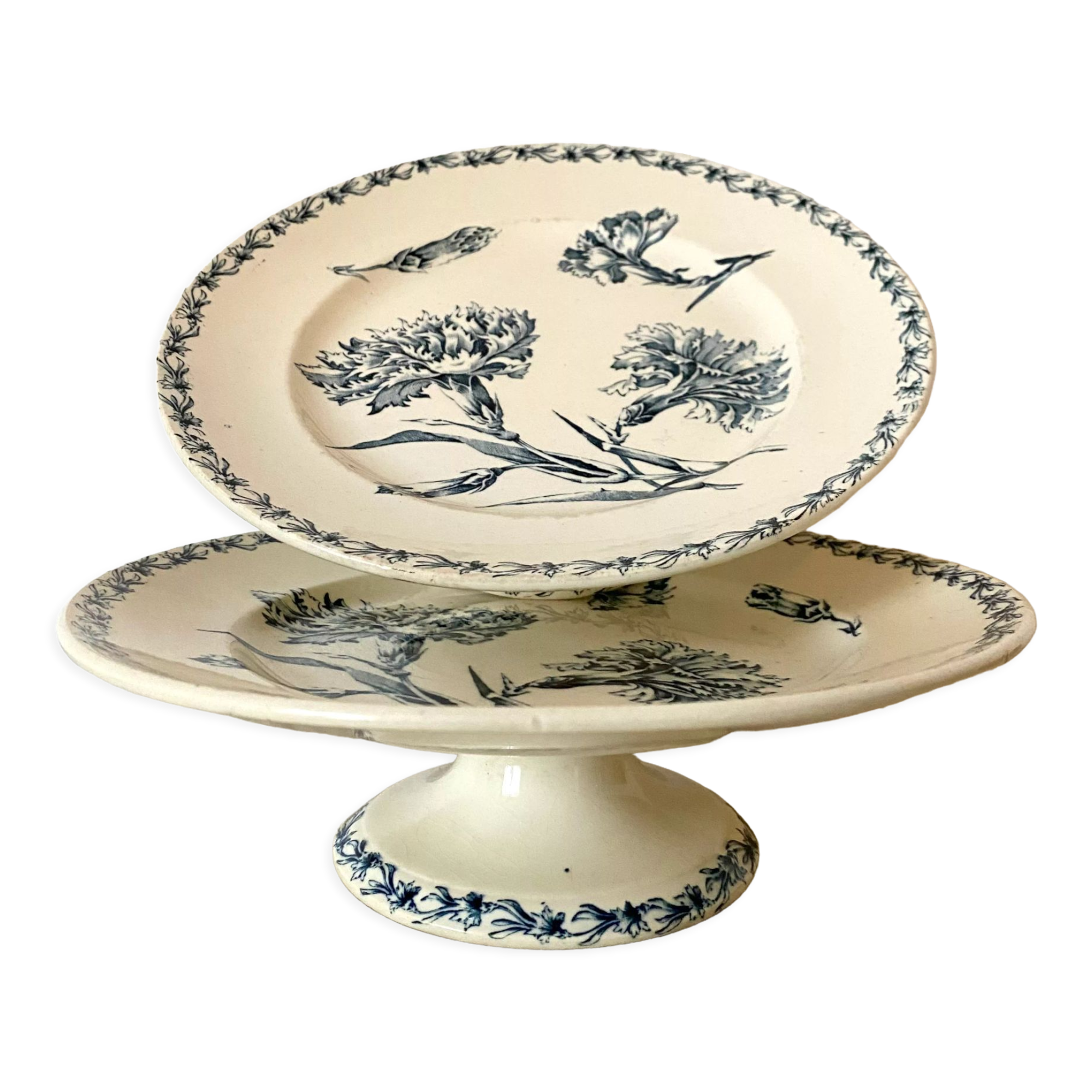 Antique dishes on foot in Luneville carnation porcelain