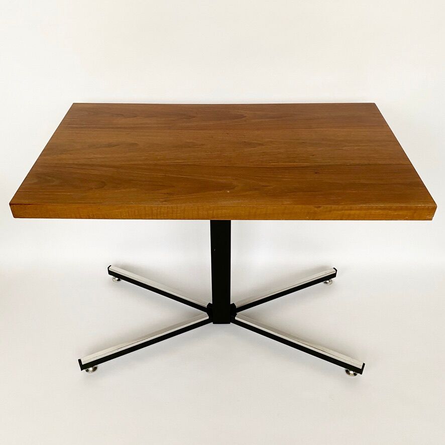 Vintage coffee table 70