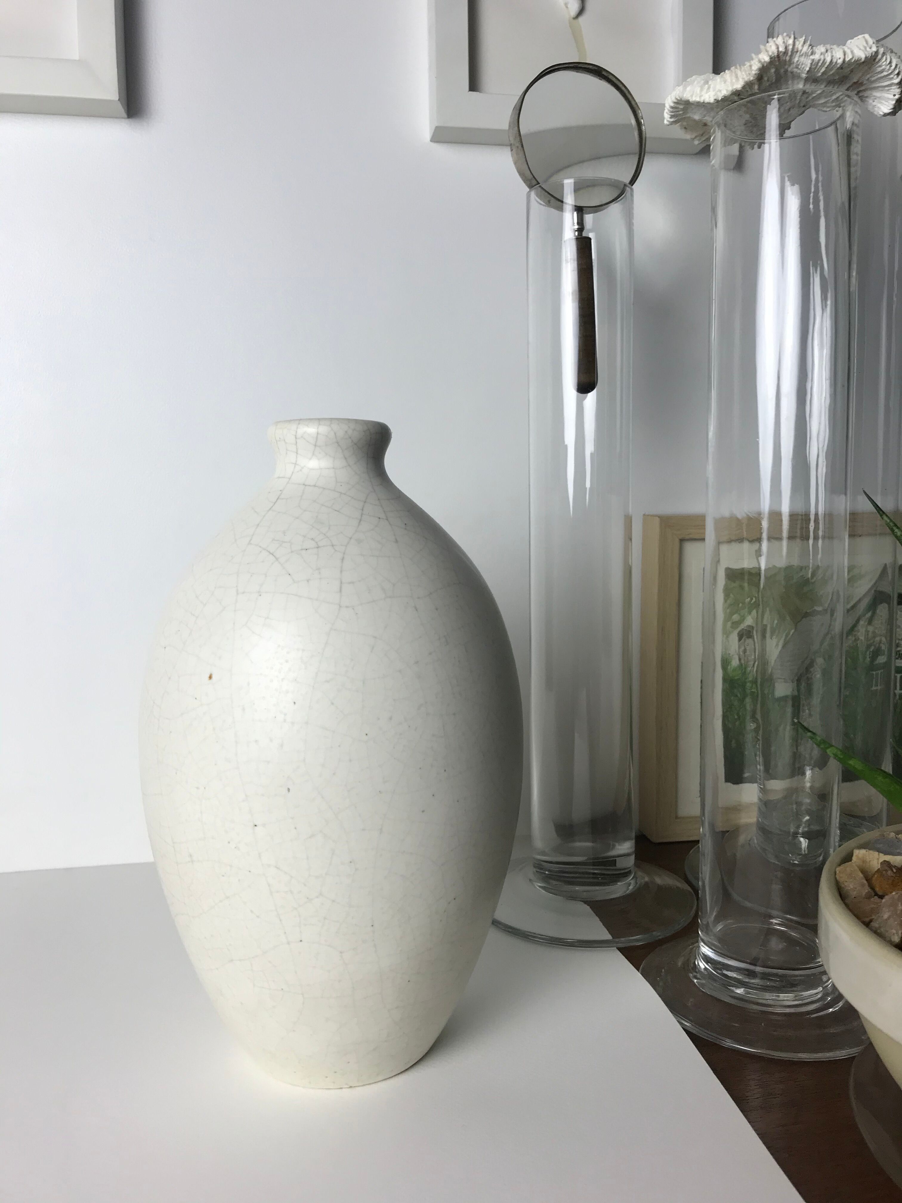 White enamelled vase