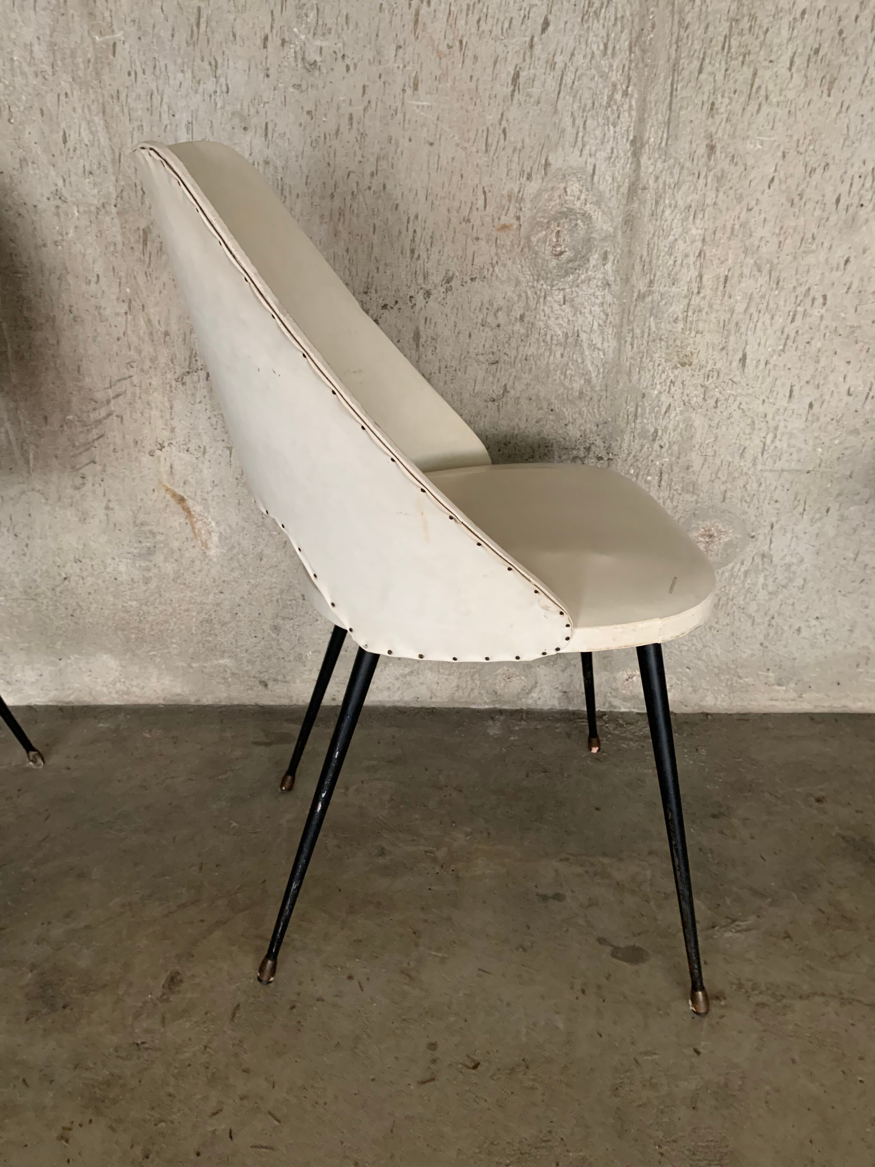 Vintage barrel chair