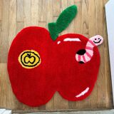 Rotten apple because of Pascalou