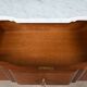 Commode sauteuse en marqueterie, style Transition Louis XV - Louis XVI – milieu XXe