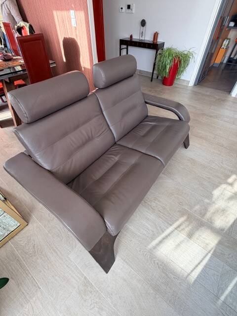 Nova leather relax sofa, category 03 roche bobois