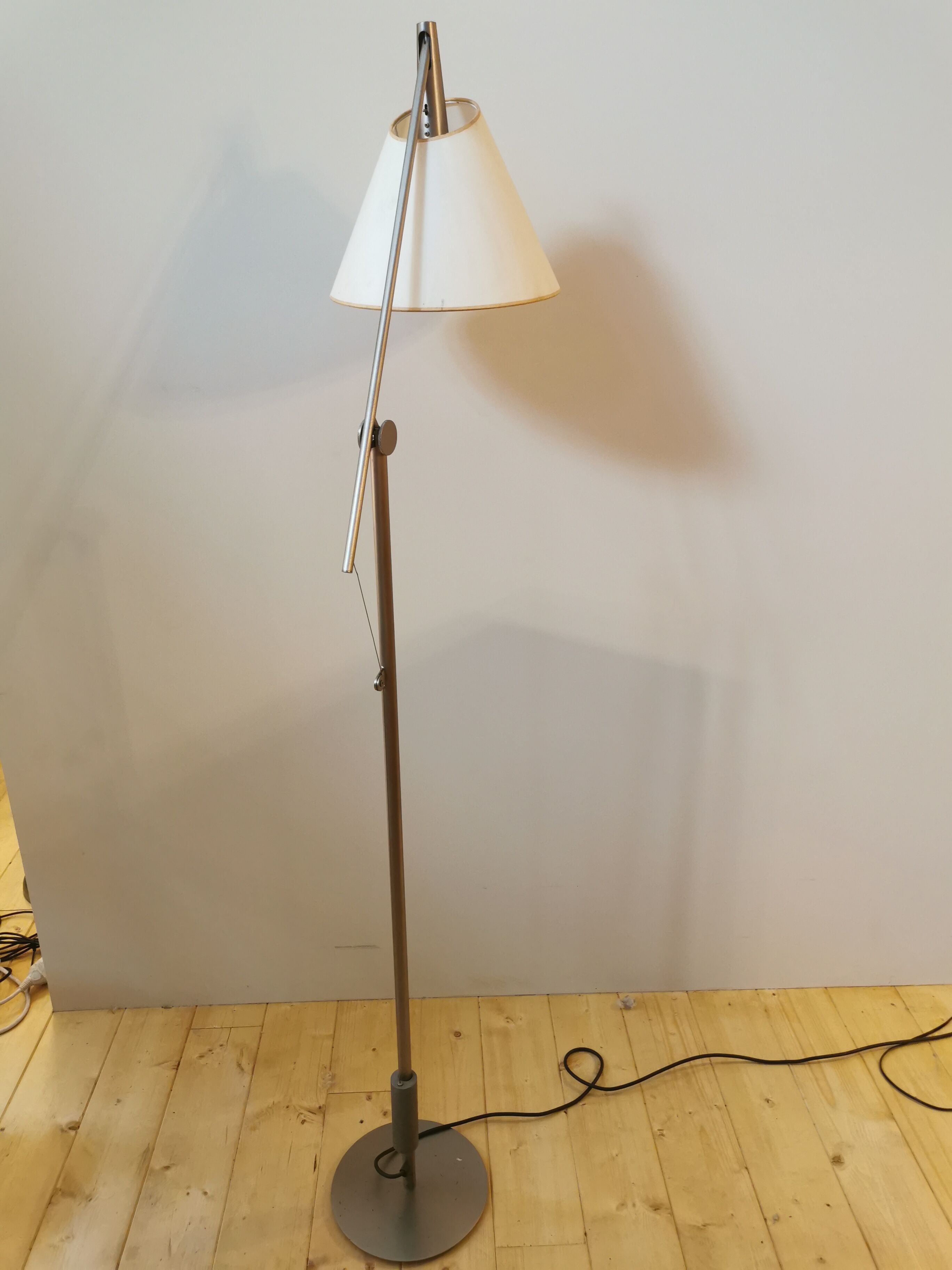 Vibia floor lamp of the 80s