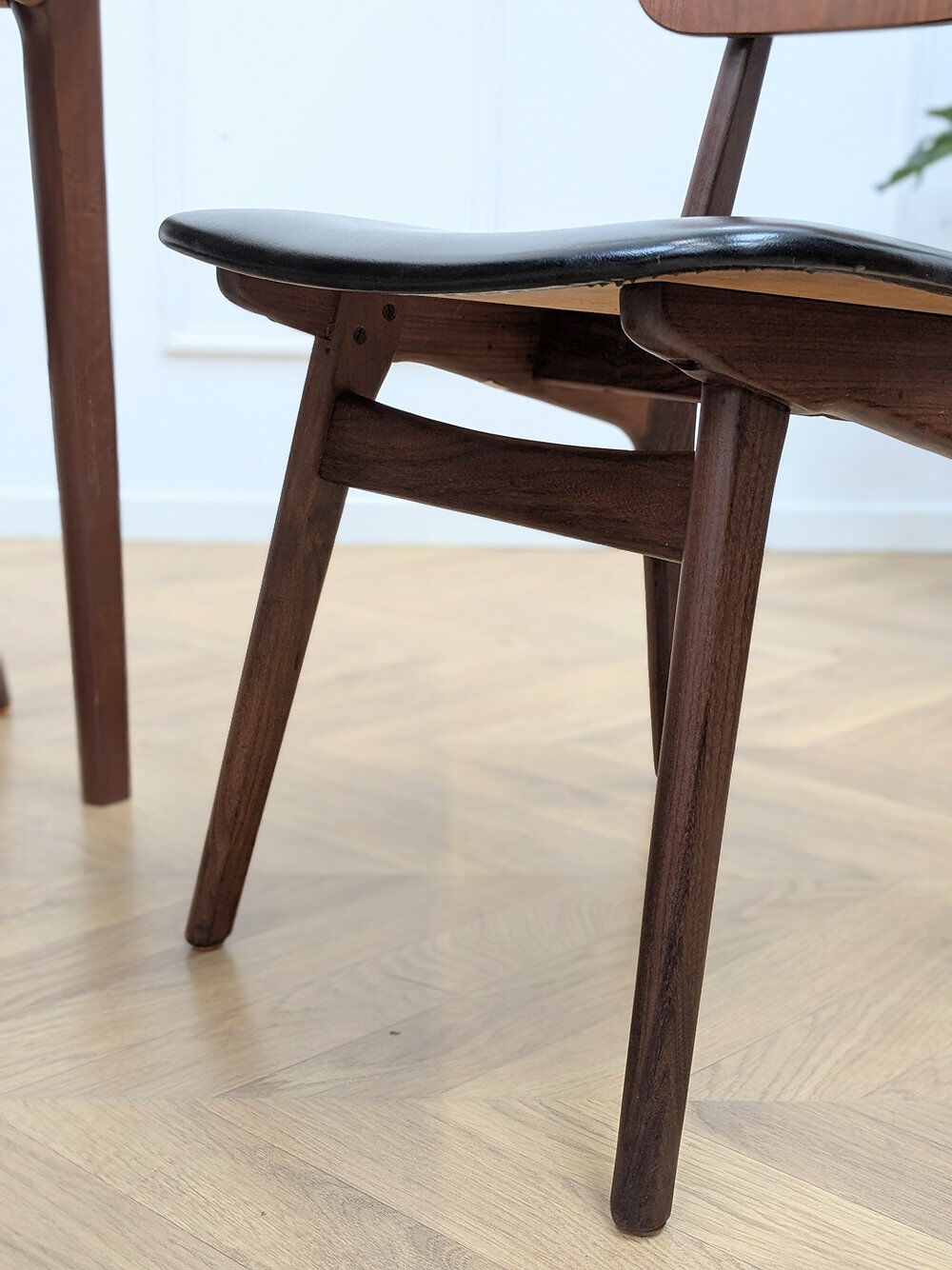 4 Scandinavian chairs by Ib Kofod Larsen | Model 74
