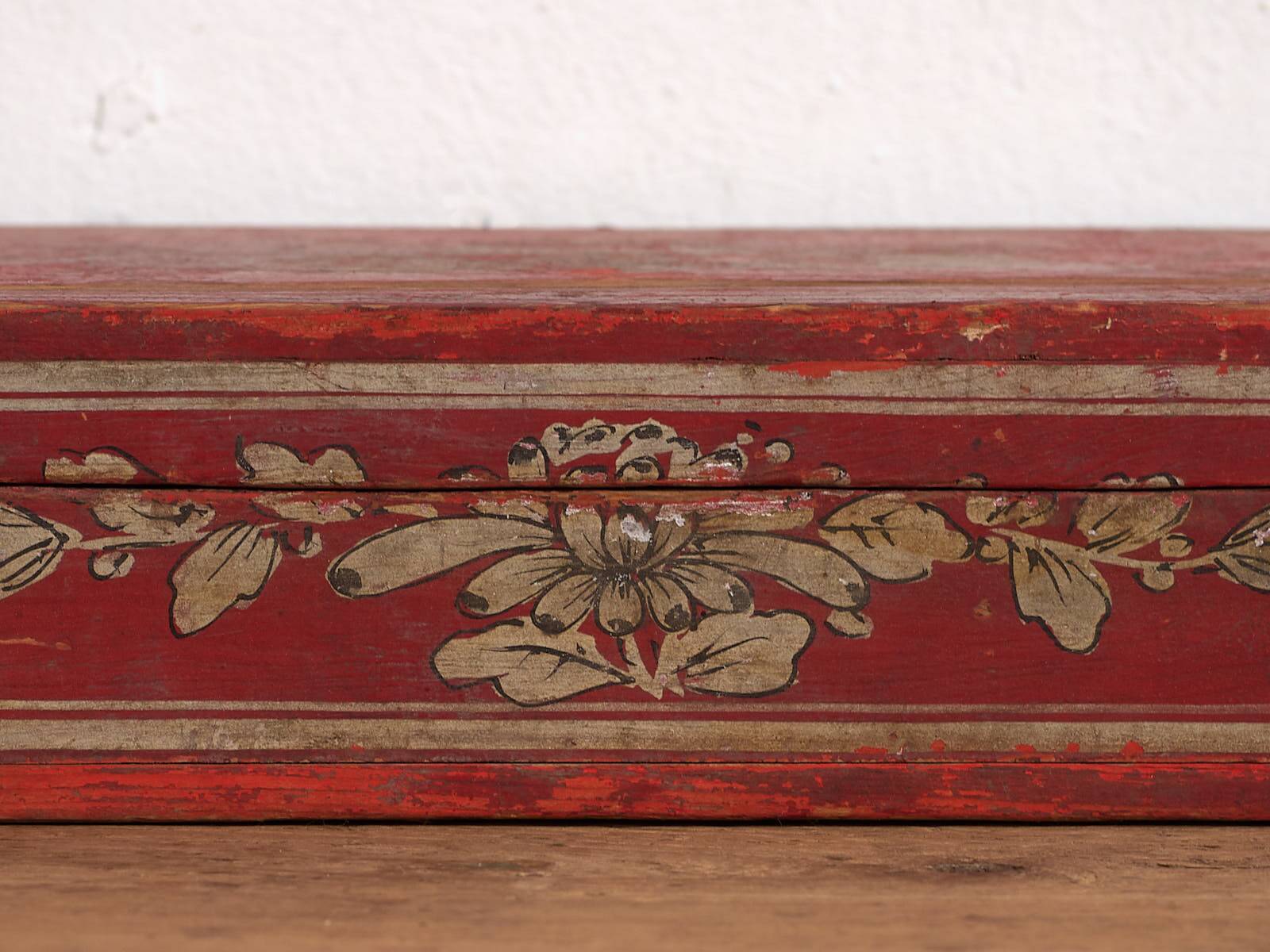 Antique case with red patina (c.1900) #4