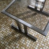Giggle table