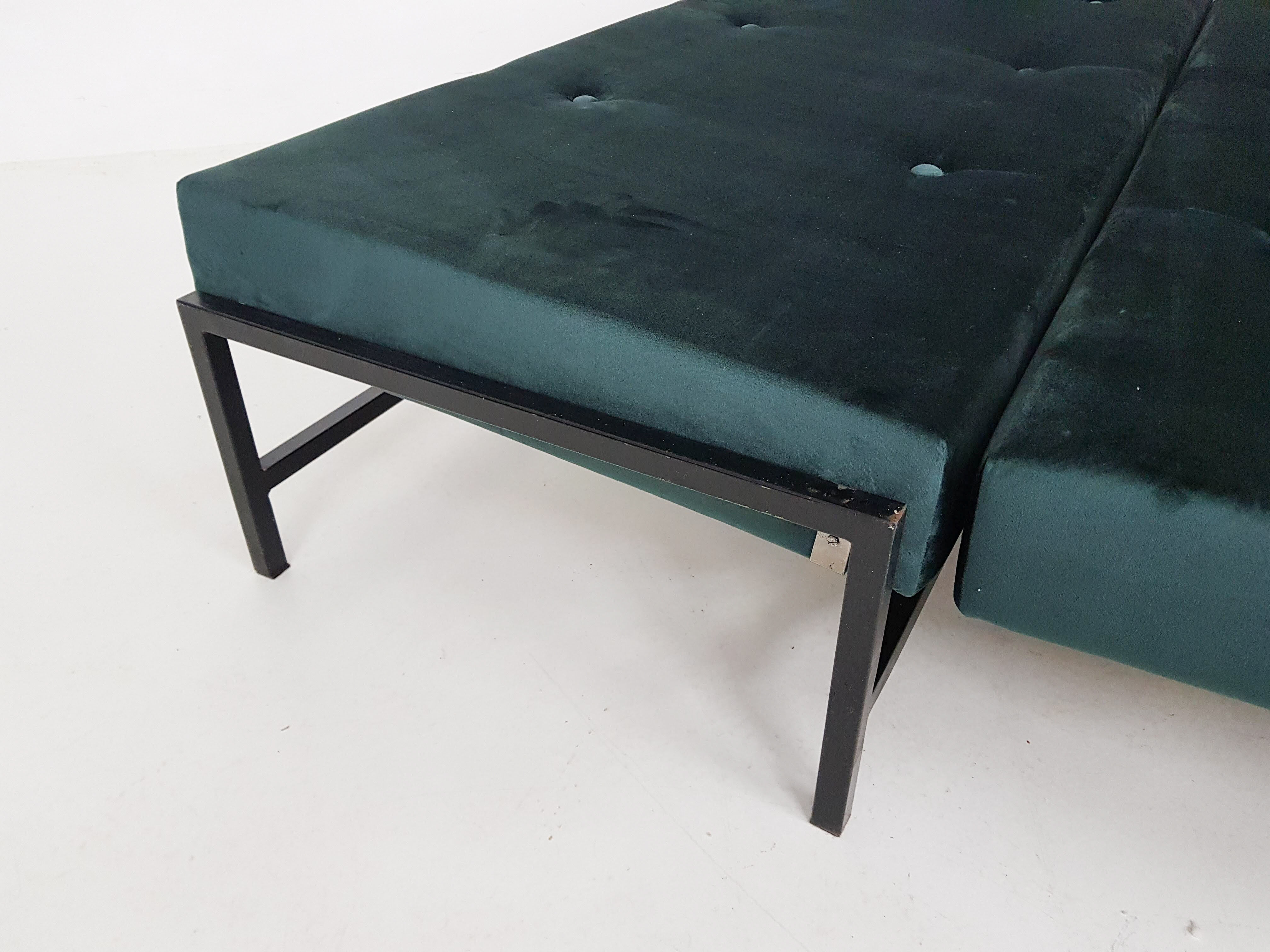 Green velvet daybed Netherlands 1950